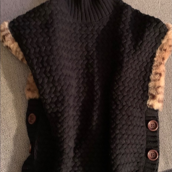 Aspen Kids Us S (7-8). Beautifully made sweater. Turtle neck. Never worn. - Picture 5 of 16